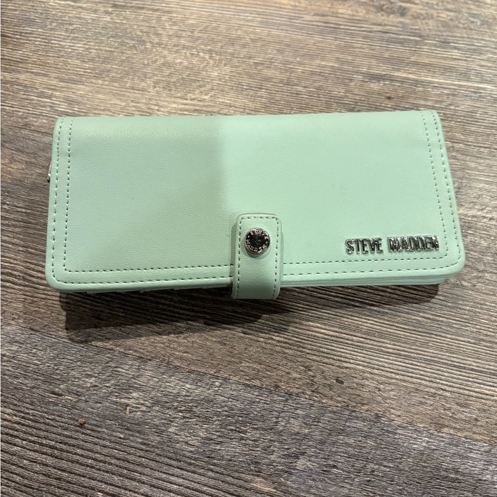 Steve Madden Pastel Green Clutch Wallet